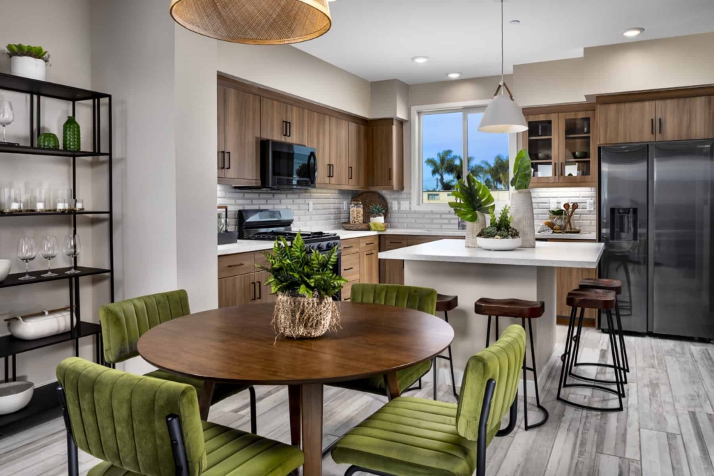 San Pedro New Luxury Townhomes Kitchen and Dining