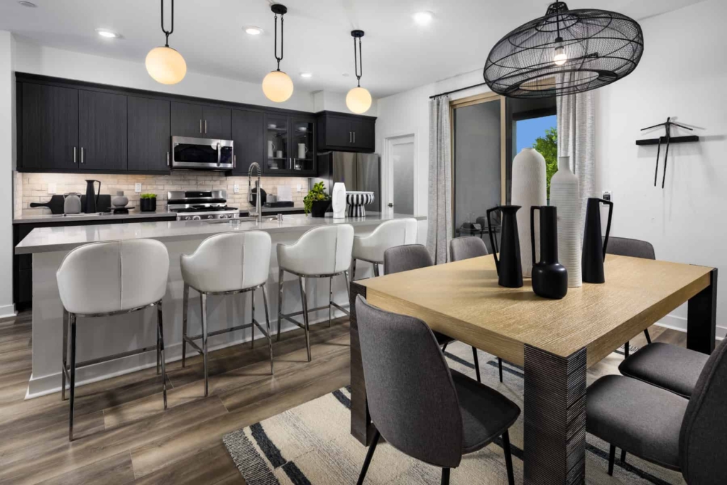 Cypress-Townhomes-For-Sale-DiningRoom-Kitchen