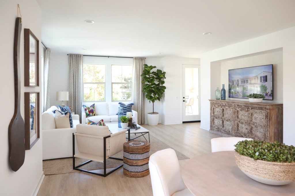 New Claremont Homes - Livingroom