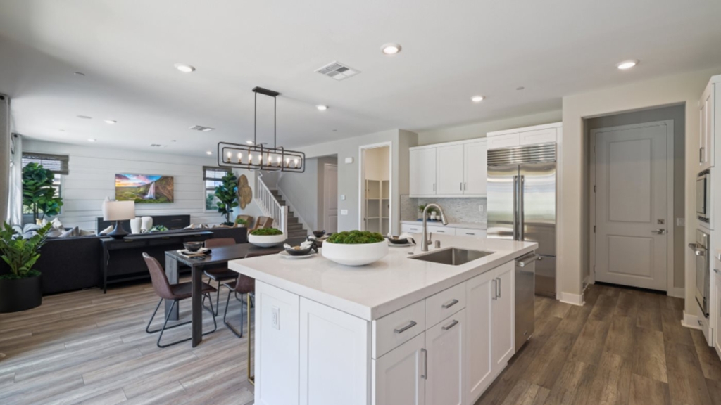 Fountain-Valley-Homes-For-Sale-Kitchen-Island